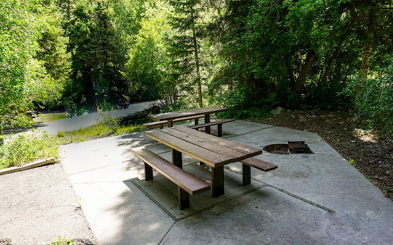 Tinney Flat Campground